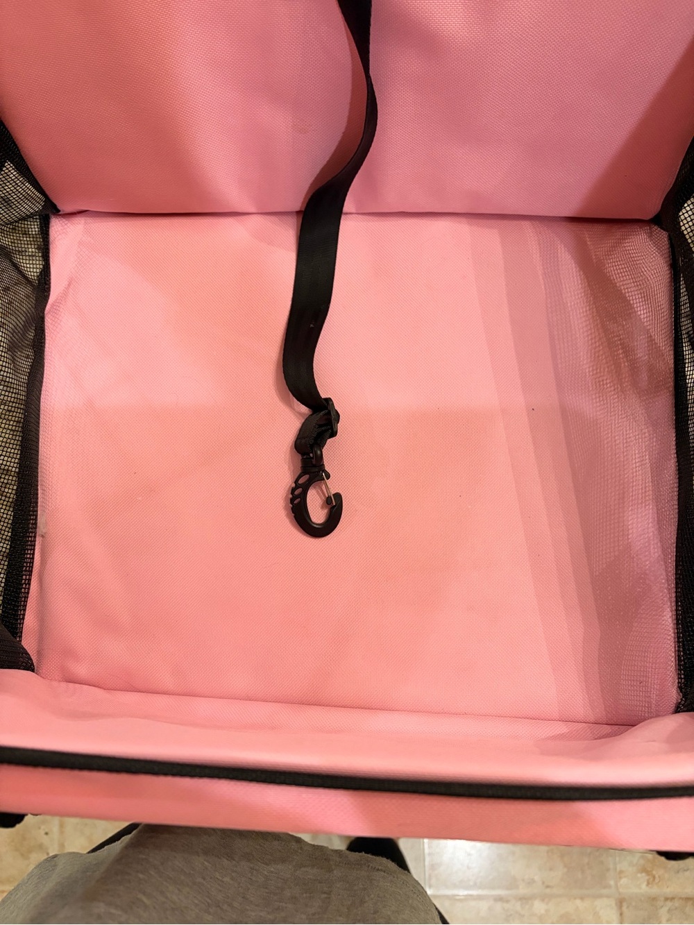 Pink Petbobi Pet Booster Car Seat for Pets Up To 15lbs - Picture 14 of 16